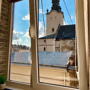 https://francis-apartment.hotelslviv.net